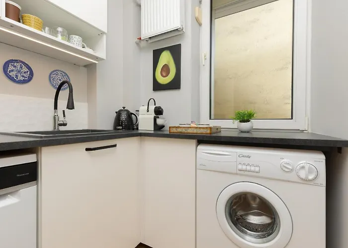 Cozy Two-bedroom Mokotow By Renters