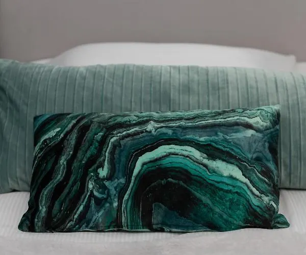 Cozy Two-bedroom Mokotow By Renters Lejlighed *