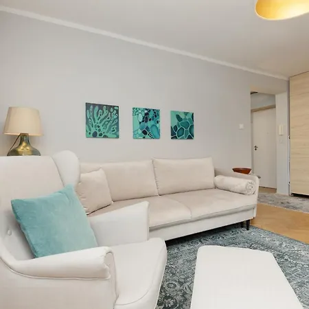 Cozy Two-bedroom Mokotow By Renters *